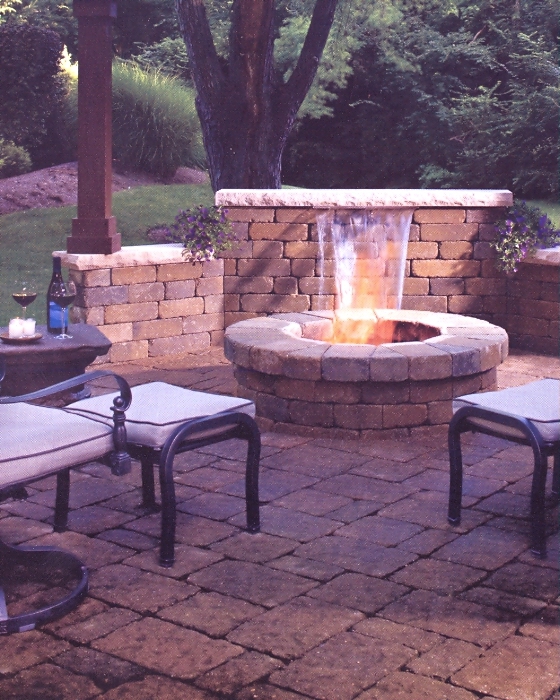 Paver Patio with Wall